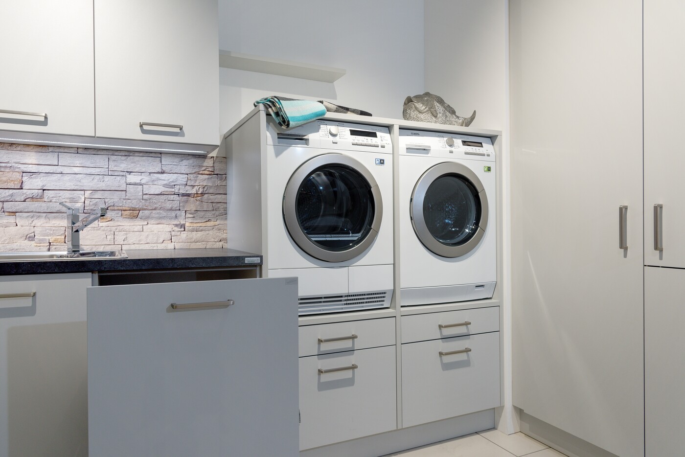 Der Hauswirtschaftraum: Wer ihn hat, will ihn nicht missen. Der Hauswirtschaftraum: Wer ihn hat, will ihn nicht missen.